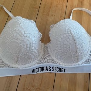 Victoria’s Secret bra